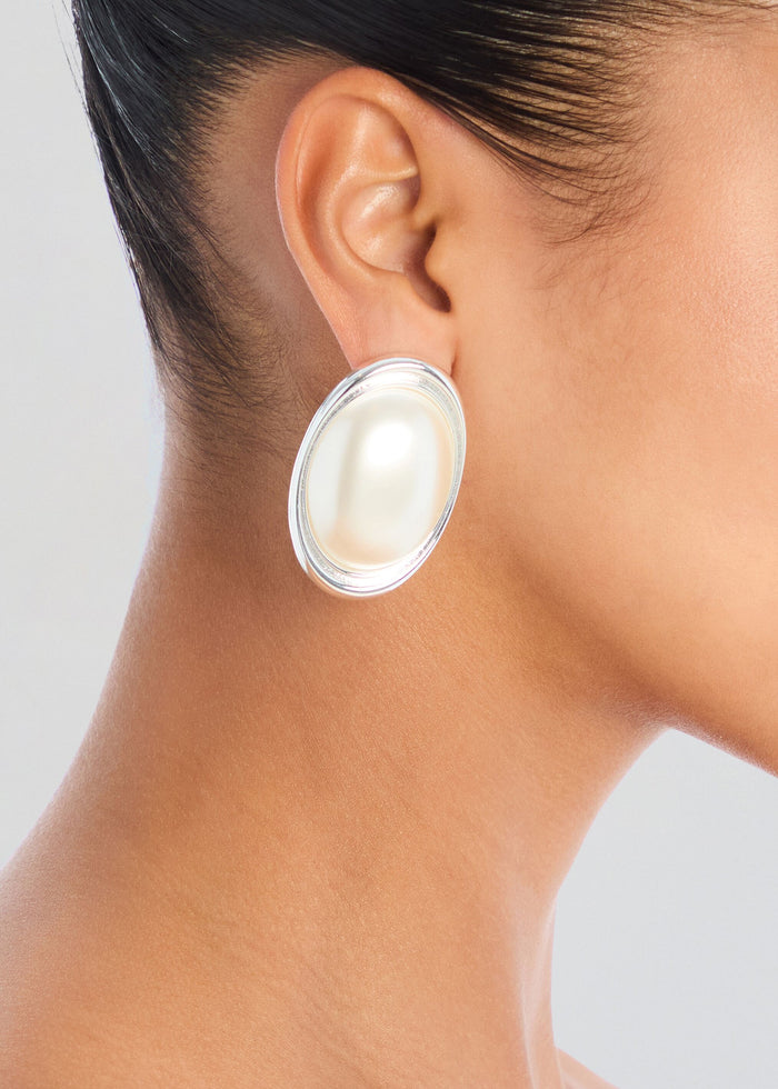 Sanaa Earrings media 2 of 4