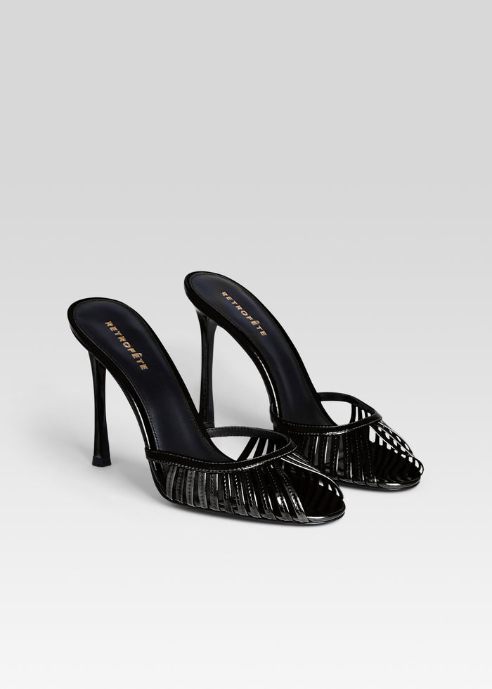 Allistair Sandal media 4 of 5