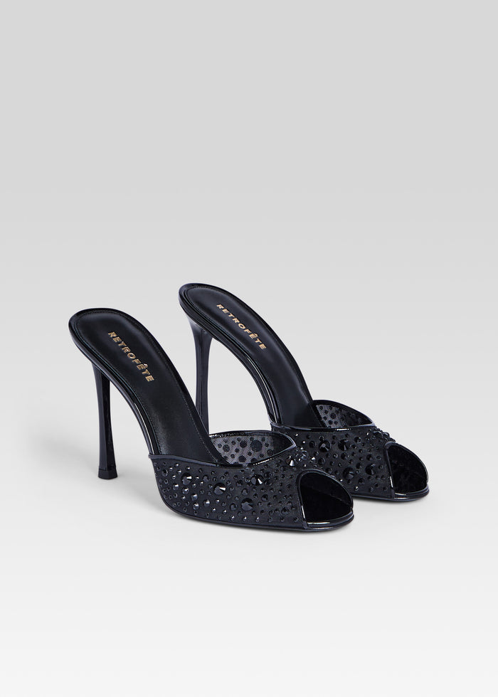 Alonia Sandal media 4 of 5