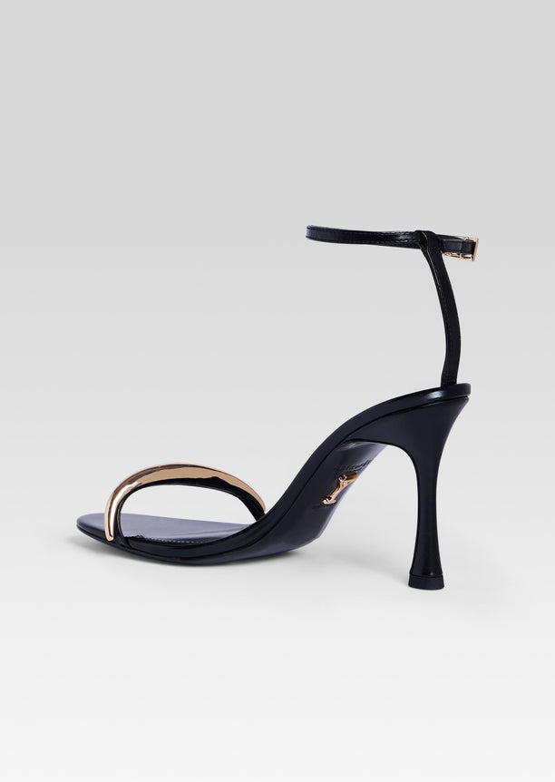 Fawny Sandal