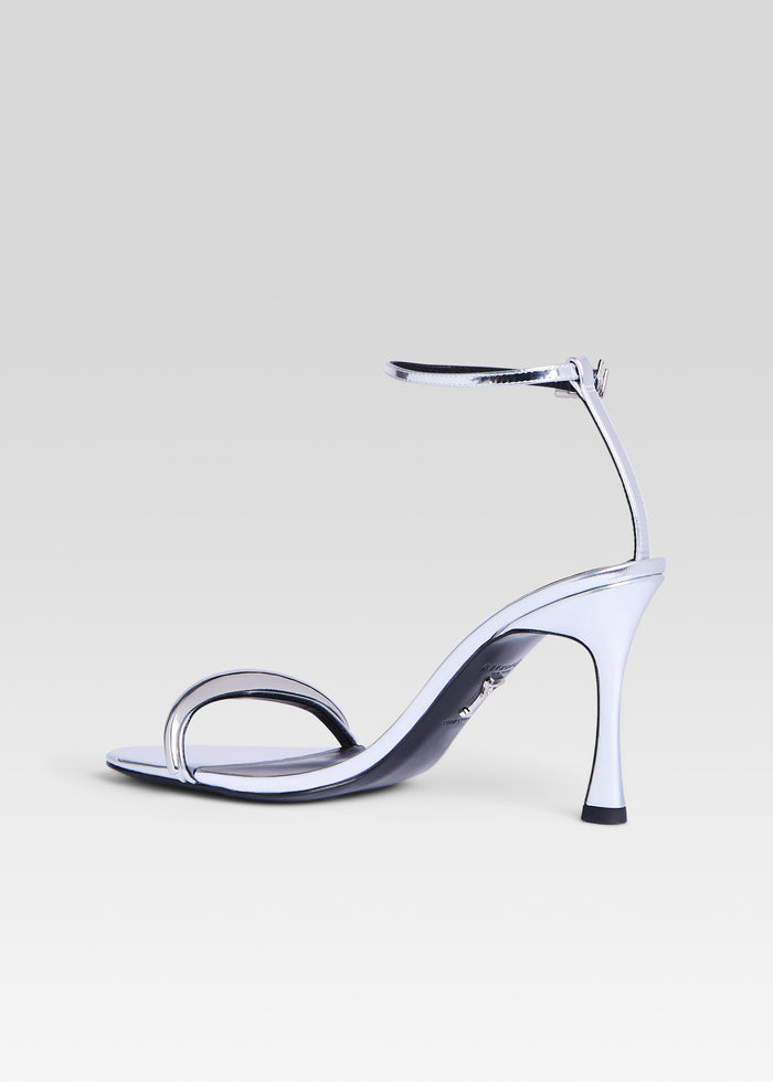Fawny Sandal media 4 of 4