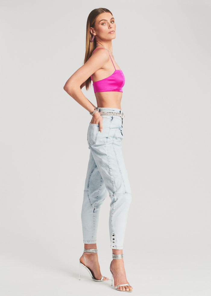 Kristie Pant - Retrofete