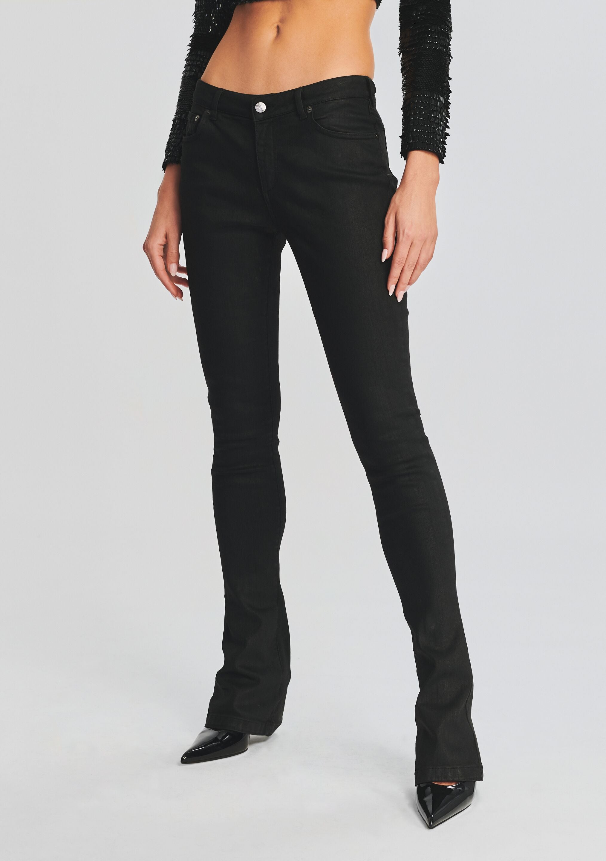 Wax Jeans Women's Juniors High Rise Exposed Button Skinny Jeans, Light Denim  Wash, 0 price in UAE | Amazon UAE | kanbkam