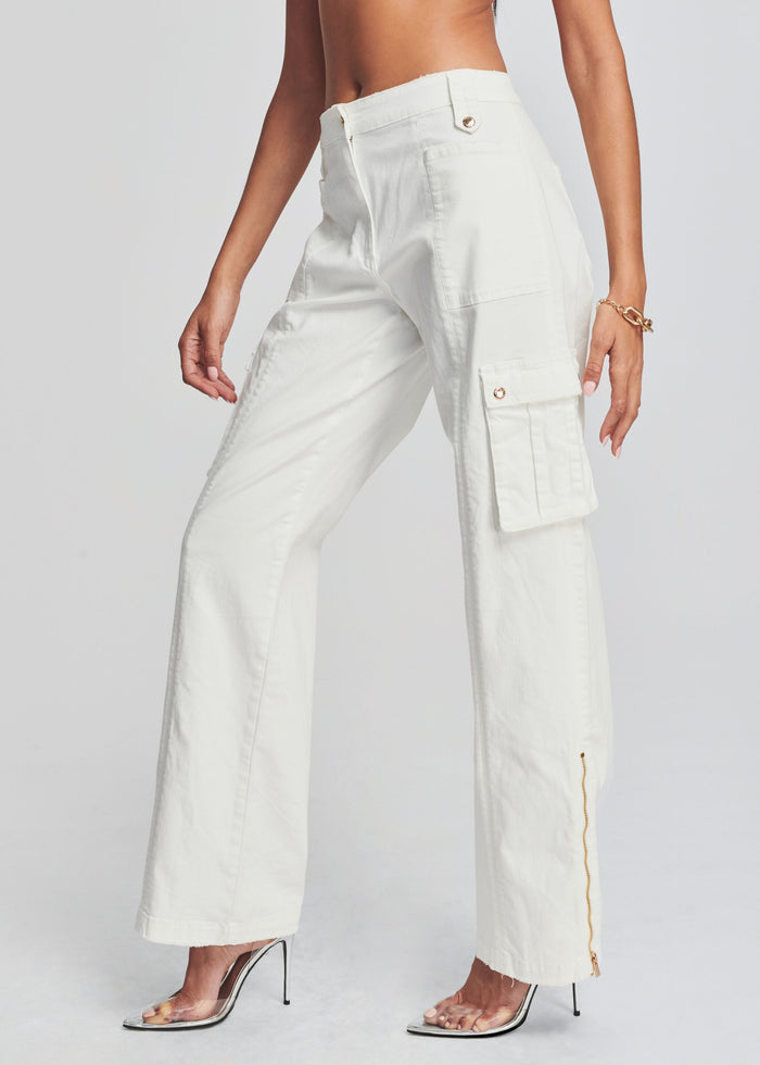 Annika Pant