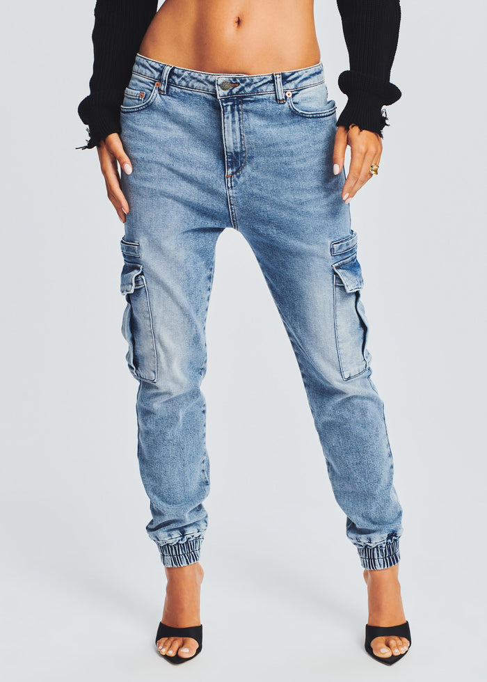 Veronica Jogger