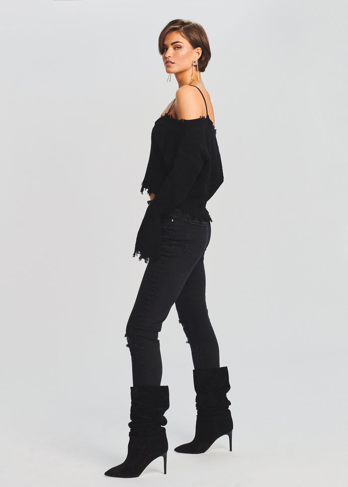 Mid Rise Dax Pant media 3 of 5